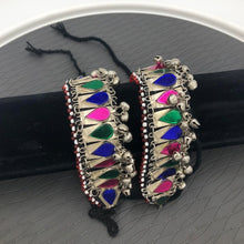 Load image into Gallery viewer, Vintage Silver Anklets Pair With Silver Bells