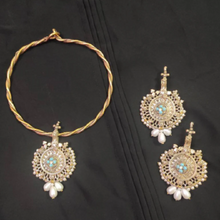 Load image into Gallery viewer, Bohemian Turqoise Beaded Hasli Choker Set and Earrings