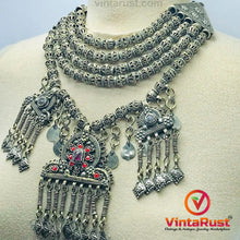 Load image into Gallery viewer, Massive Choker Necklace With Three Dangling Pendants
