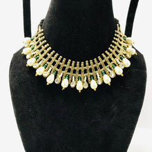 Load image into Gallery viewer, Afghan Metal Choker Necklace With Pearls