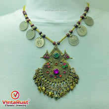 Load image into Gallery viewer, Vintage Metal And Wooden Beaded Chain Necklace