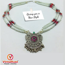 Load image into Gallery viewer, Multicolor Beaded Chain Necklace With Silver Motif Pendant