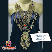 Load image into Gallery viewer, Multilayers Bib Necklace With Dangling Massive Pendant