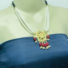 Load image into Gallery viewer, Multilayers Pearls Beaded Choker Necklace With Stones