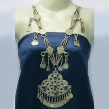 Load image into Gallery viewer, Long Tribal Bohemian Necklace With Tassels
