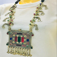 Load image into Gallery viewer, Nomadic Vintage Pendant Necklace With Silver Tassels