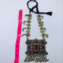 Load image into Gallery viewer, Nomadic Vintage Pendant Necklace With Silver Tassels