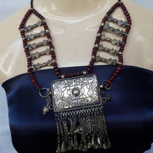 Load image into Gallery viewer, Tribal Wide Wooden Beaded Chain Pendant Necklace