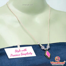 Load image into Gallery viewer, Pink Stones Beaded Chain Pendant Necklace