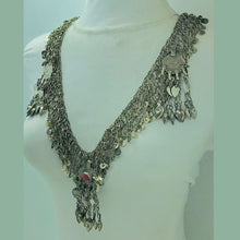 Load image into Gallery viewer, Long Pendant Rustic Necklace With Tassels