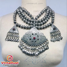 Load image into Gallery viewer, Silver Kuchi Multilayer Beaded Necklace With Dangling Pendants