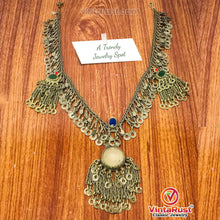 Load image into Gallery viewer, Silver Kuchi Tassels Pendant Necklace With Glass Stones