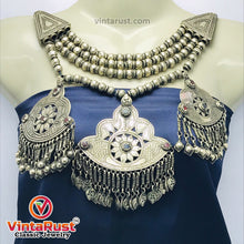 Load image into Gallery viewer, Silver Kuchi Vintage Three Massive Dangling Pendants Necklace