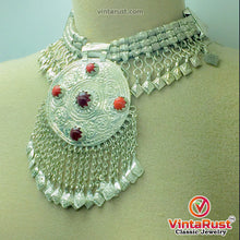 Load image into Gallery viewer, Handmade Pendant With Dangling Leaf Style Tassels