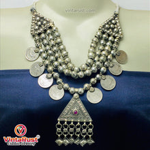 Load image into Gallery viewer, Silver Metal Beaded With Coins Choker Necklace