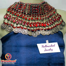 Load image into Gallery viewer, Traditional Handmade Choker With Red Glass Stones