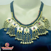 Load image into Gallery viewer, Traditional Statement Choker Necklace