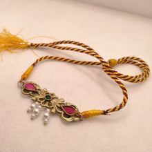 Load image into Gallery viewer, Pearls and Vintage Glass Stones Choker Necklace