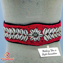 Load image into Gallery viewer, Handmade Belly Dance Beaded Belt With Shells