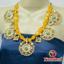 Load image into Gallery viewer, Stunning Yellow Stones Beaded Vintage Necklace