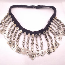 Load image into Gallery viewer, Handmade Tribal Dangling Tassels Choker Necklace