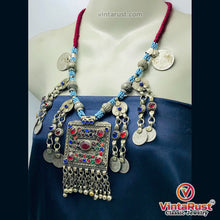 Load image into Gallery viewer, Handmade Beaded Chain Necklace With Long Tassels