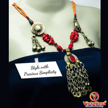 Load image into Gallery viewer, Handmade Red and Orange Beaded Chain Necklace