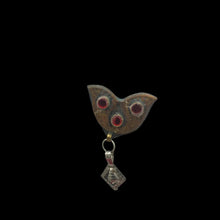 Load image into Gallery viewer, Vintage Golden Tone Kuchi Ring