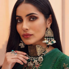 Load image into Gallery viewer, Amulet Cum Choker Style Necklace And Earrings With Jwellery set