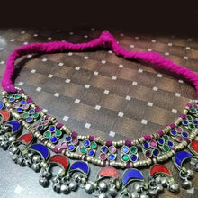 Load image into Gallery viewer, Turkmen Tribal Choker With Multi Color Glass Stones And Beads