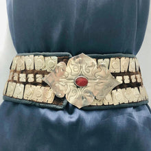 Load image into Gallery viewer, Vintage Belly Belt With Silver Motif and Glass Stone