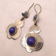 Load image into Gallery viewer, Turkman Style Tribal Dangling Earring