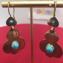 Load image into Gallery viewer, Turkman Style Tribal Dangling Earring