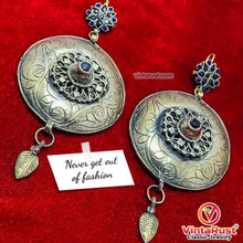 Load image into Gallery viewer, Turkmen Vintage Massive Dangle Earrings
