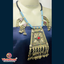 Load image into Gallery viewer, Turquoise Beaded Chain Pendant Necklace