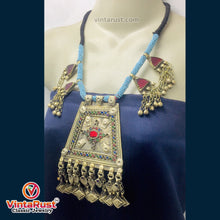 Load image into Gallery viewer, Turquoise Beaded Chain Pendant Necklace