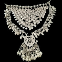 Load image into Gallery viewer, Vintage Afghan Choker Necklace