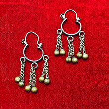 Load image into Gallery viewer, Golden Rustic Vintage Handmade Dangling Earrings