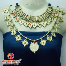 Load image into Gallery viewer, Vintage Golden Two Coins Necklaces Jewelry Set