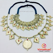 Load image into Gallery viewer, Vintage Golden Two Coins Necklaces Jewelry Set