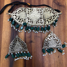 Load image into Gallery viewer, Bohemian Tribal Amulet Choker with Jewellery Set