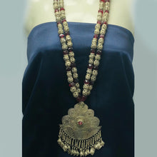 Load image into Gallery viewer, Vintage Metal and Glass Stones Beaded Long Chain Pendant Necklace