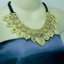 Load image into Gallery viewer, Vintage Multilayers Choker Necklace