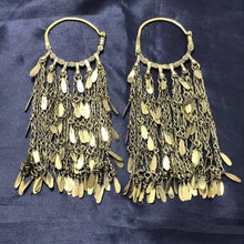 Load image into Gallery viewer, Vintage Silver Kuchi Earrings