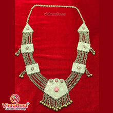 Load image into Gallery viewer, Vintage Silver Kuchi Pendant Necklace With Glass Stone