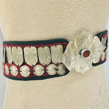 Load image into Gallery viewer, Vintage Turkman Belly Belt With Motif and Glass Stone