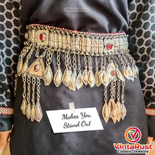 Load image into Gallery viewer, Vintage Turkman Belt With Dangling Pendants and Glass Stones
