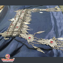 Load image into Gallery viewer, Ethnic Head Piece With Long Dangling Tassels