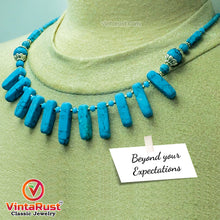 Load image into Gallery viewer, Vintage Turquoise Stone Beaded Choker Necklace