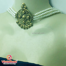 Load image into Gallery viewer, White Pearls Beaded Choker Necklace With Earrings and Ring